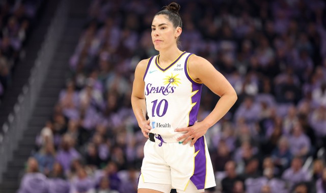 普拉姆17中9轰28分5助攻，个人连续3场20+得分