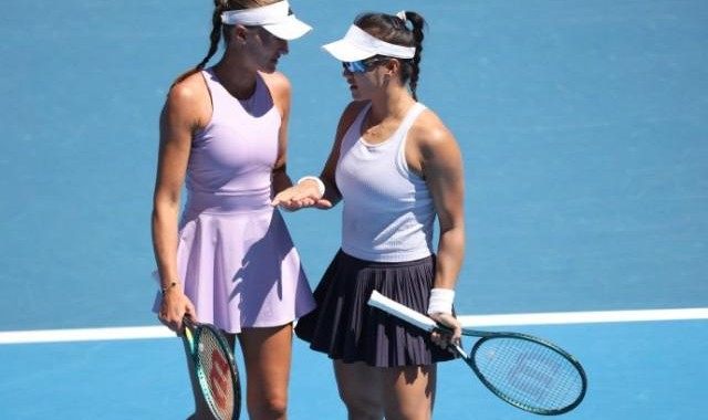 必发官网-郭涵煜组合晋级澳网女双16强